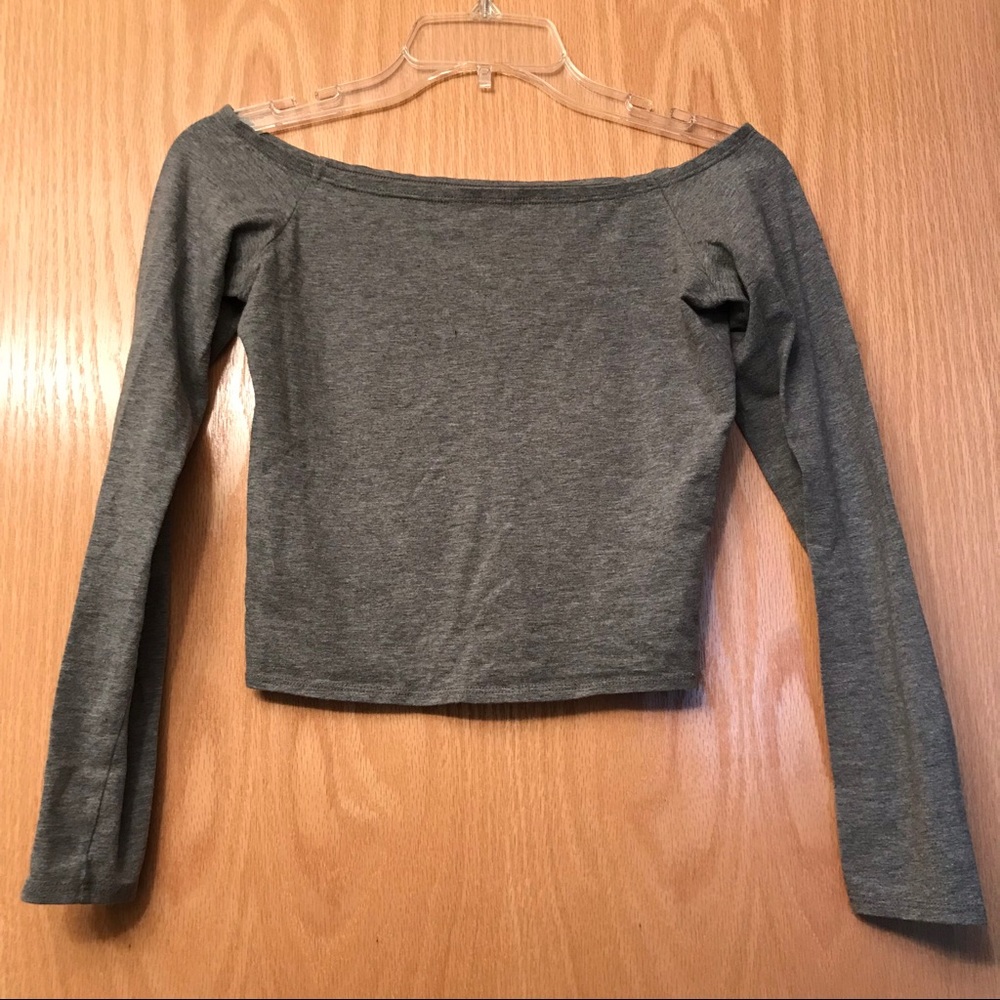 Abercrombie & Fitch Gray Off-the-shoulder Top